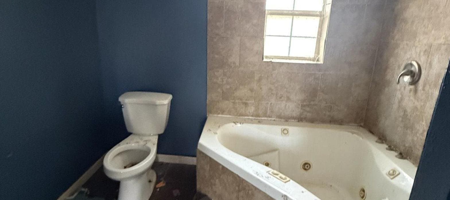 Alton House: 3305 Franor Street