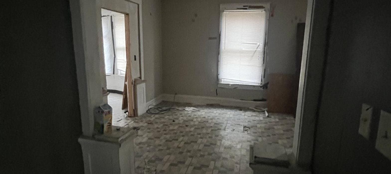 Peoria House: 406 Morton St
