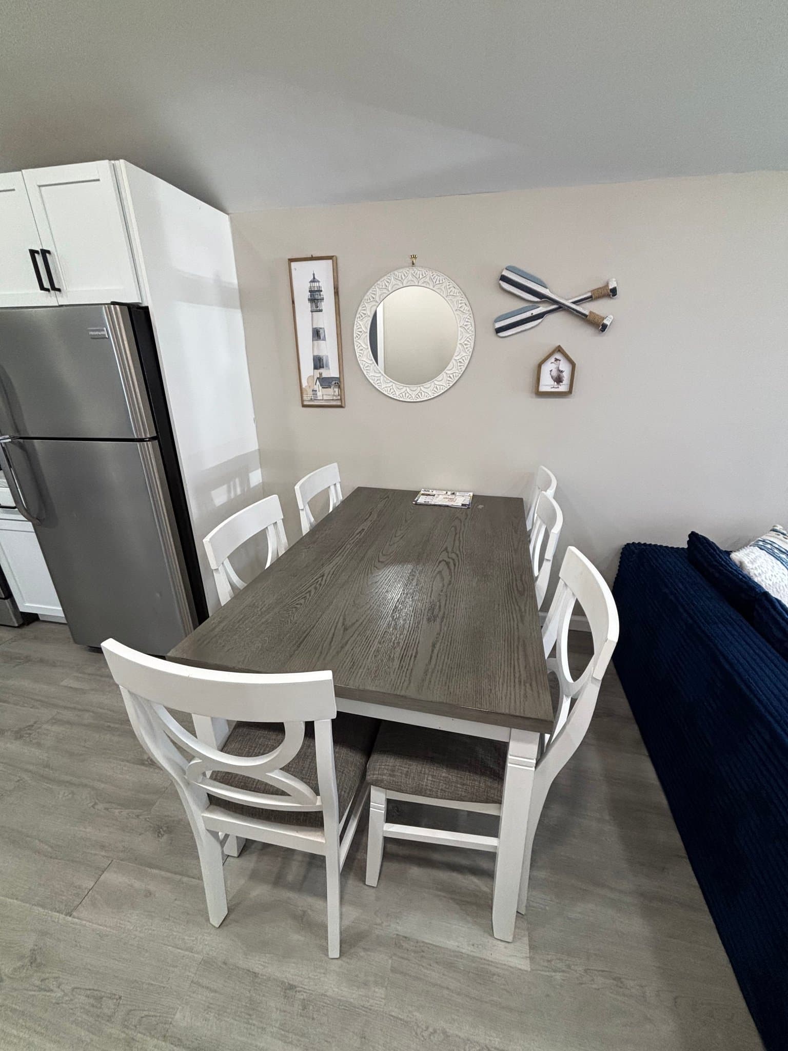 Hampton House: 6 Epping Avenue