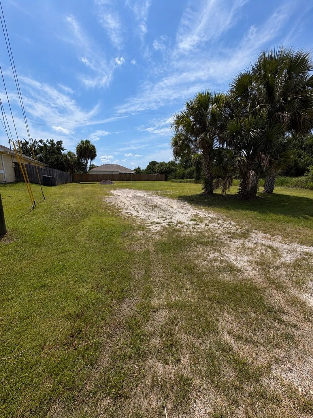 Palm Bay House: 3371 Freedom Ave SW