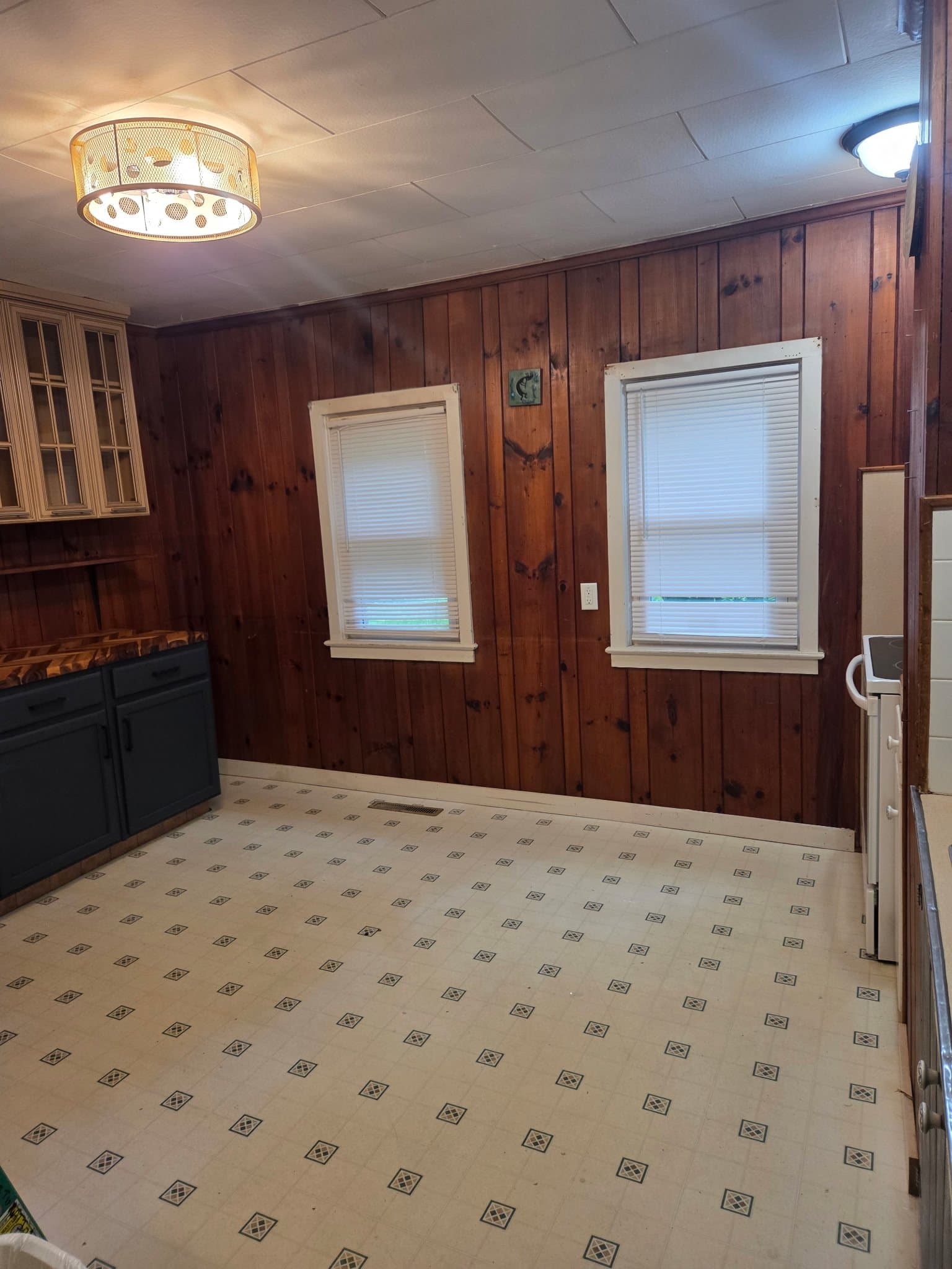 Flat Rock House: 3381 greenville hwy