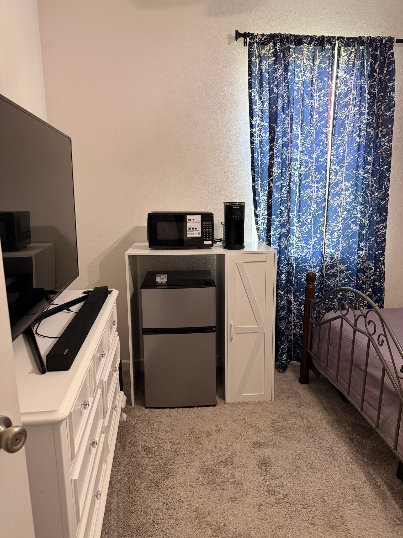 Deland Single Room: 1650 2nd Ave