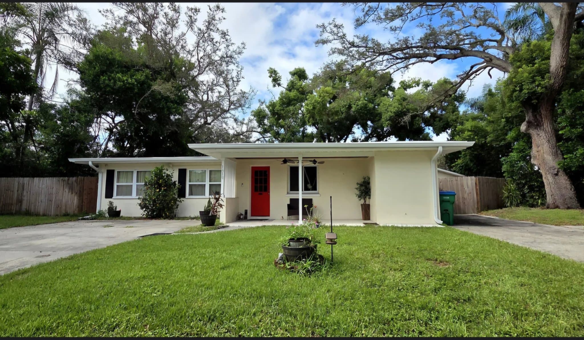Clearwater House: 1610 Valencia St