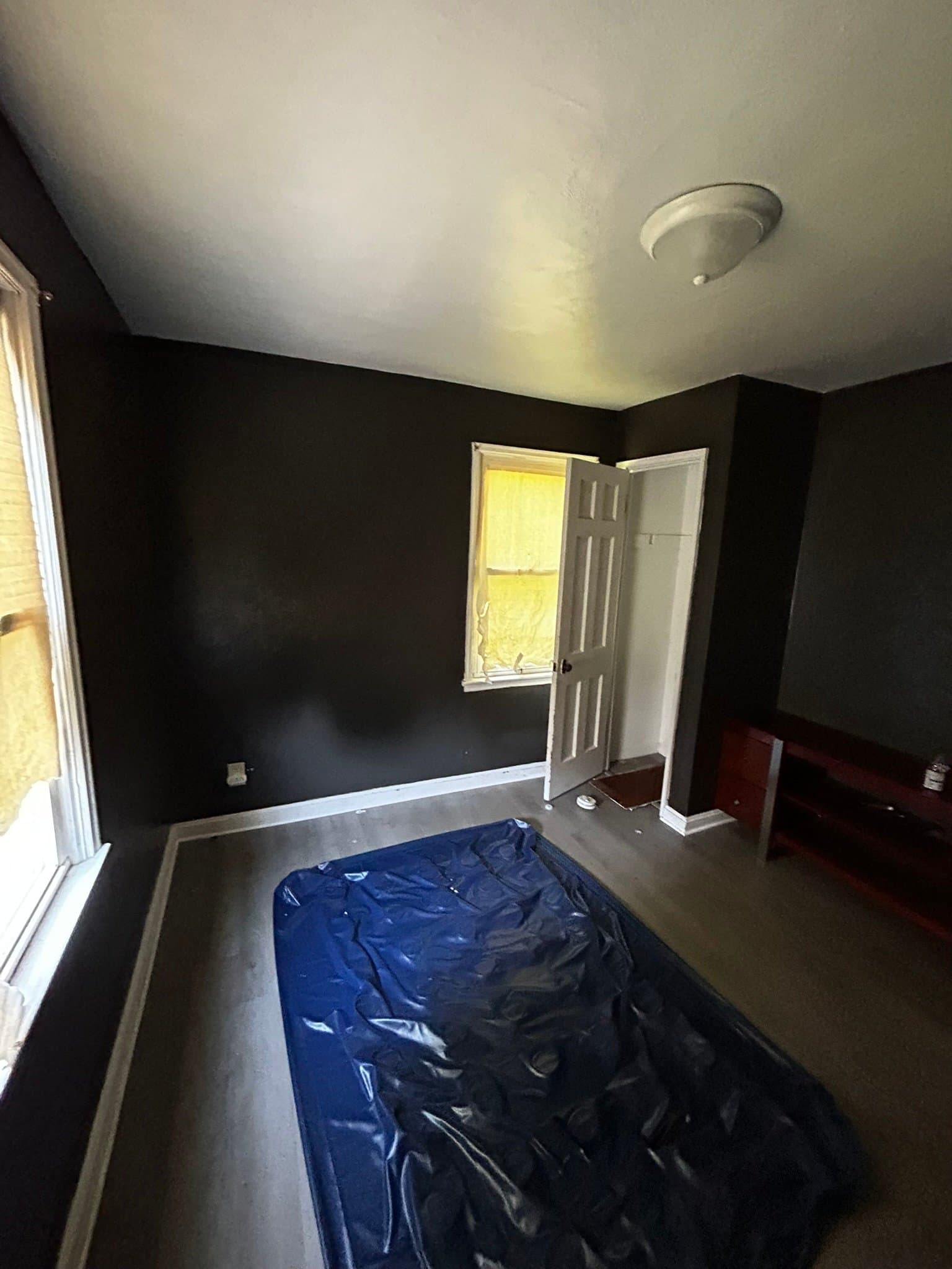 Saint Louis House: 5621 Sunbury Ave