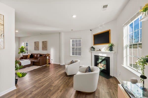 Gastonia House: 7585 Stonehouse Dr