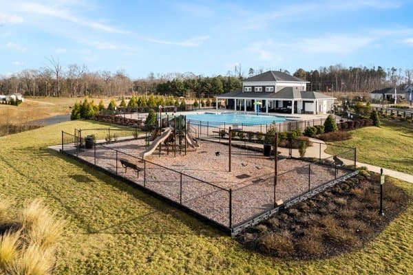 Gastonia House: 7585 Stonehouse Dr