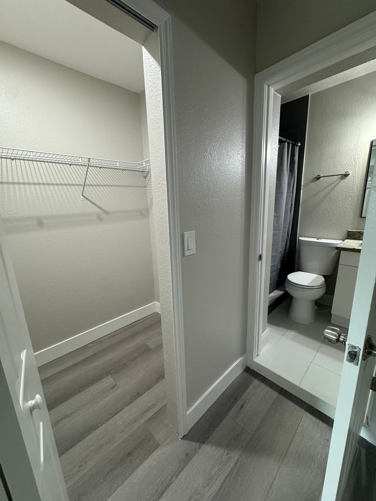 Kissimmee House: 555 cadillac blvd