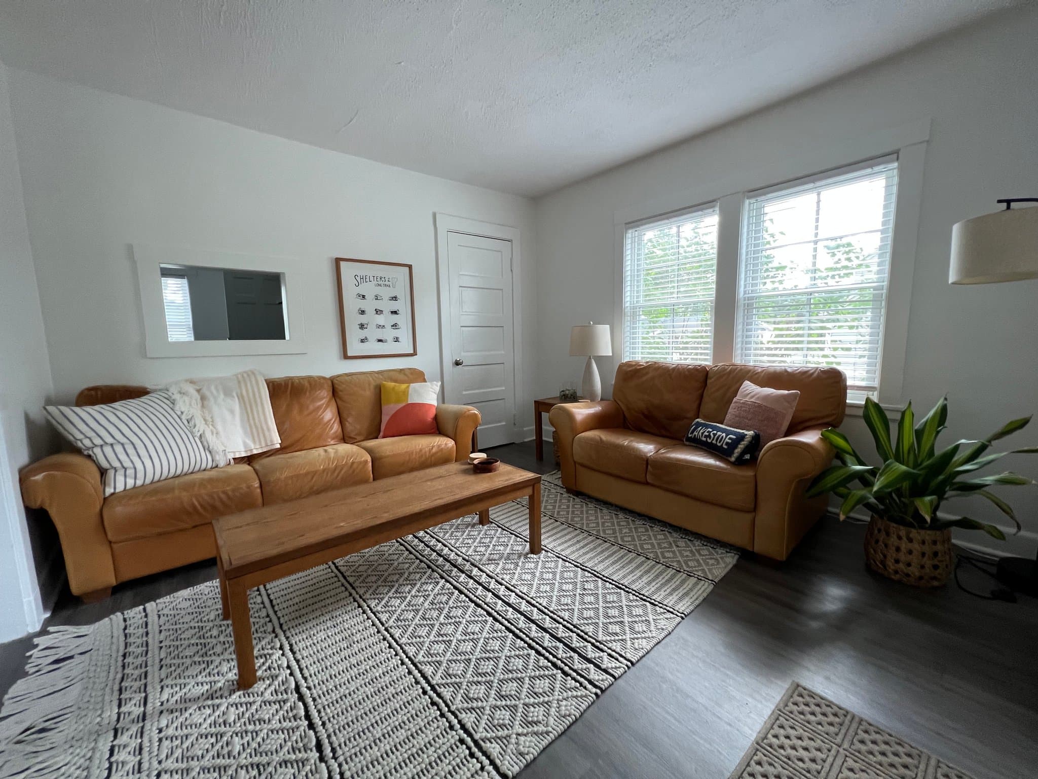 Burlington House: 41 Harrison Ave