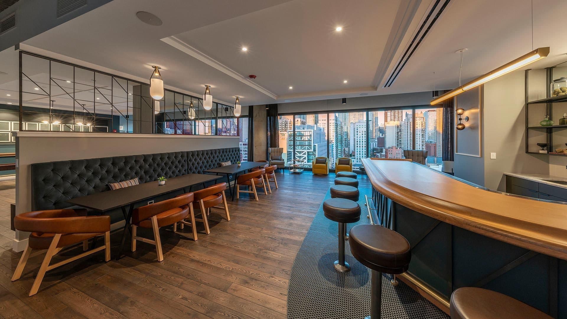 Chicago Condo: 677 North Wells St