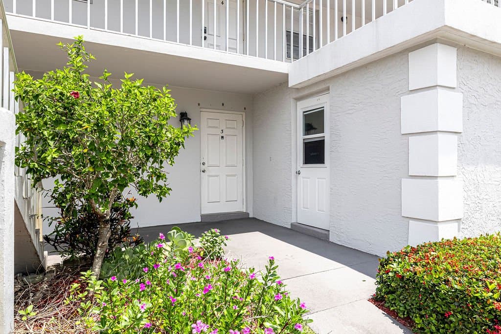 Vero Beach Condo: 1166 6th Ave