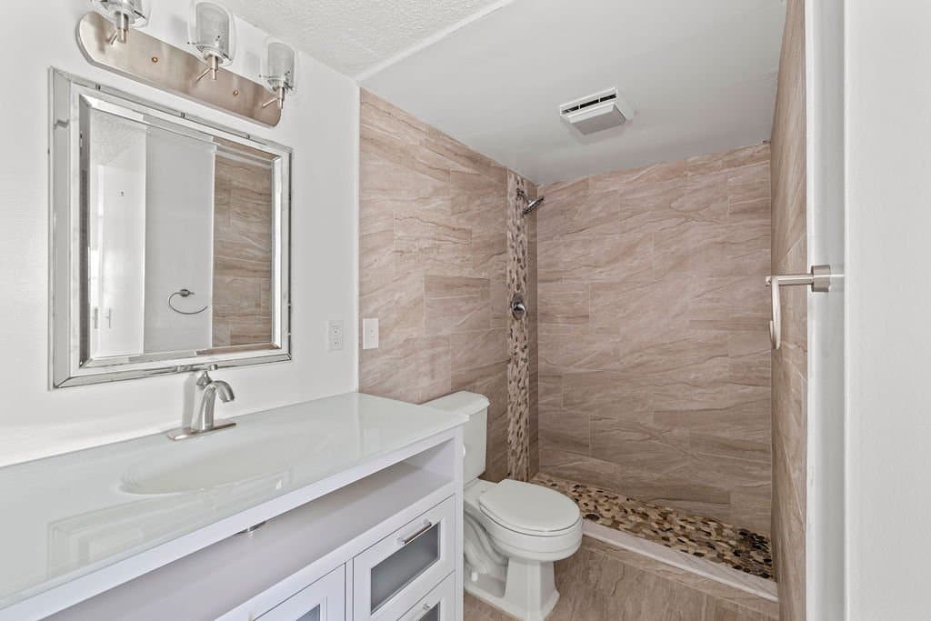 Vero Beach Condo: 1166 6th Ave
