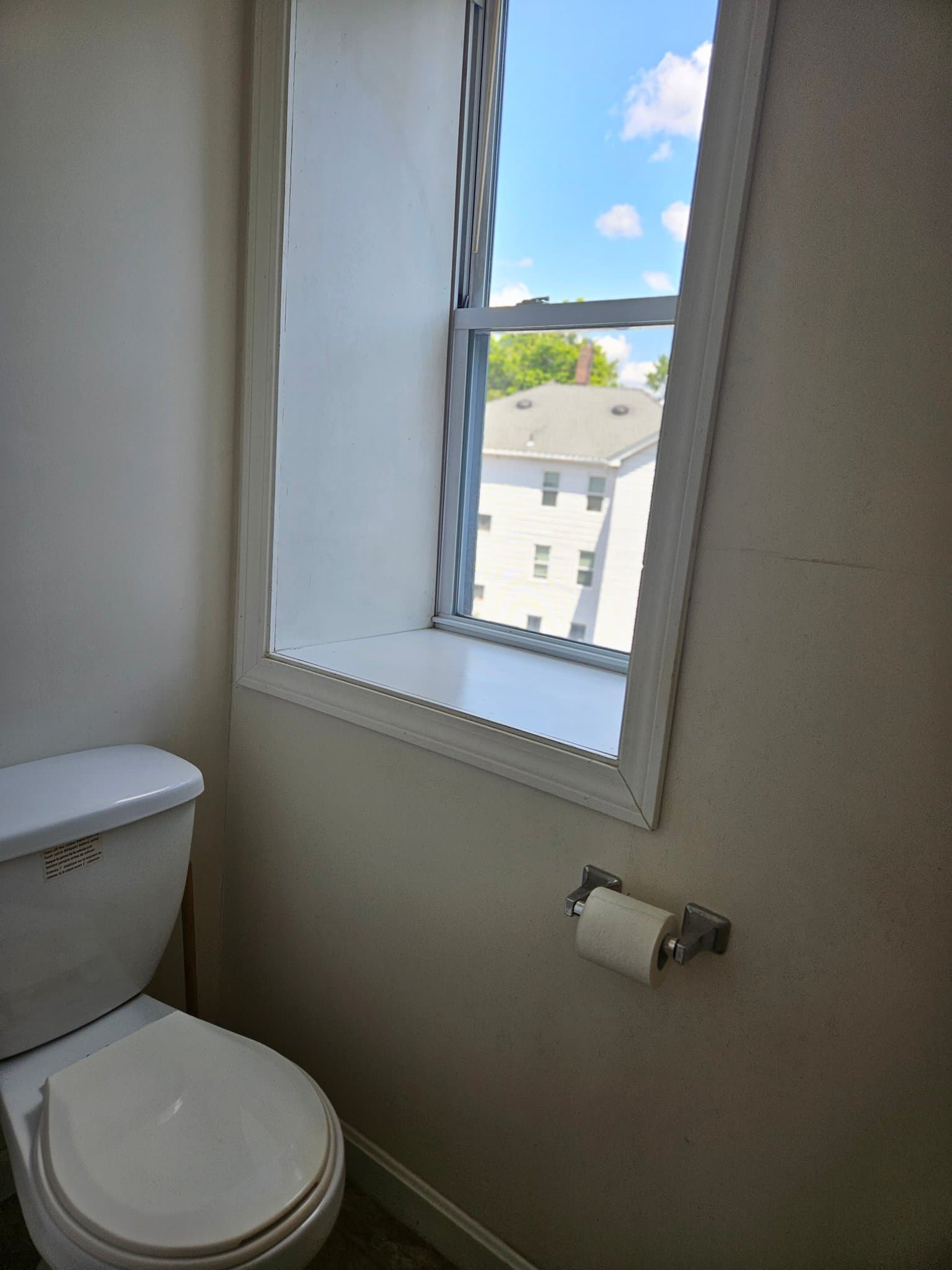 Webster Apartment: 37 lake street