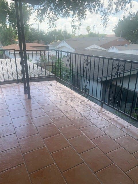 Laredo Apartment: 5120 San Francisco Ave