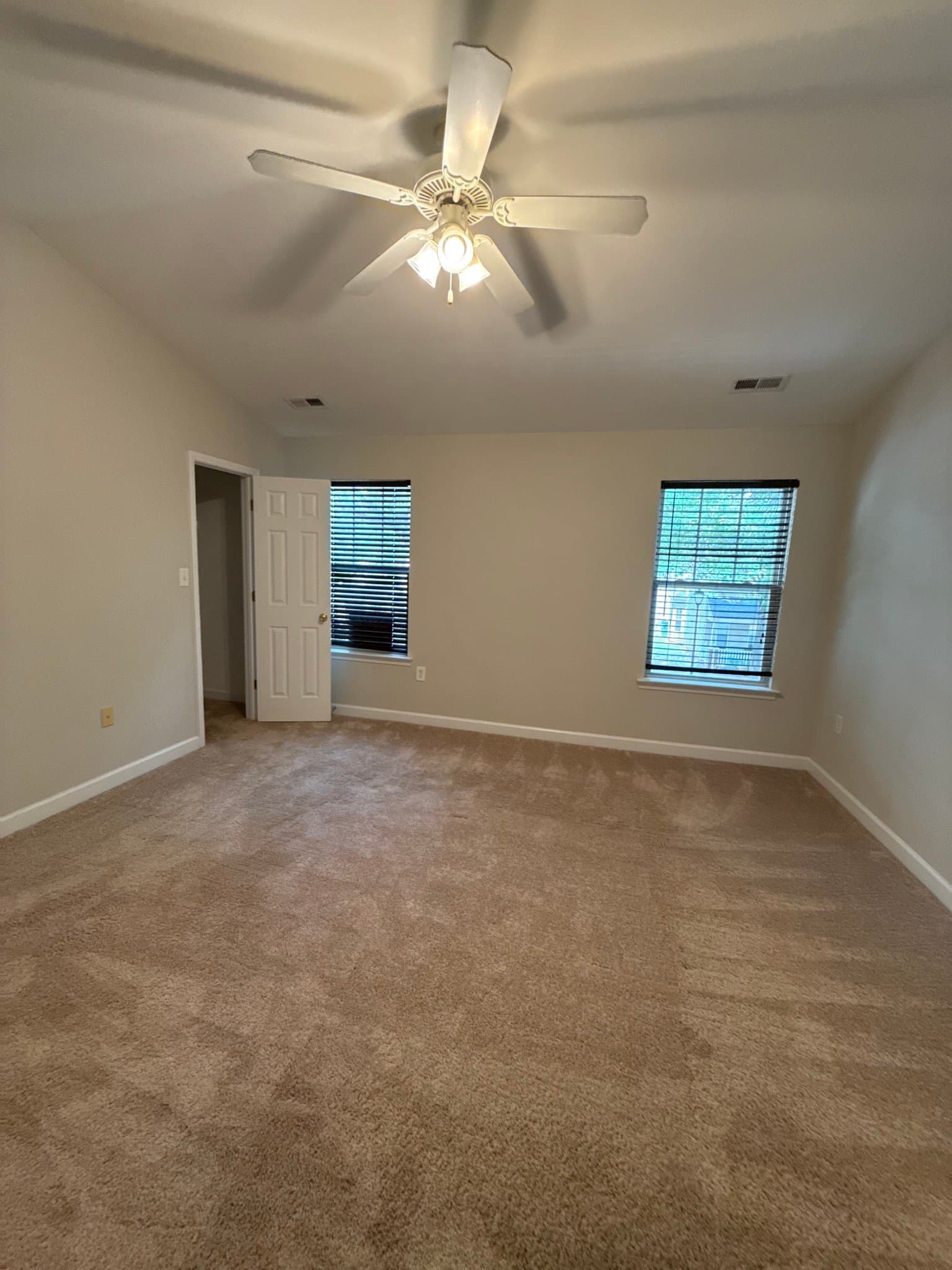 Charlotte Townhome: 5915 Pisgah Way