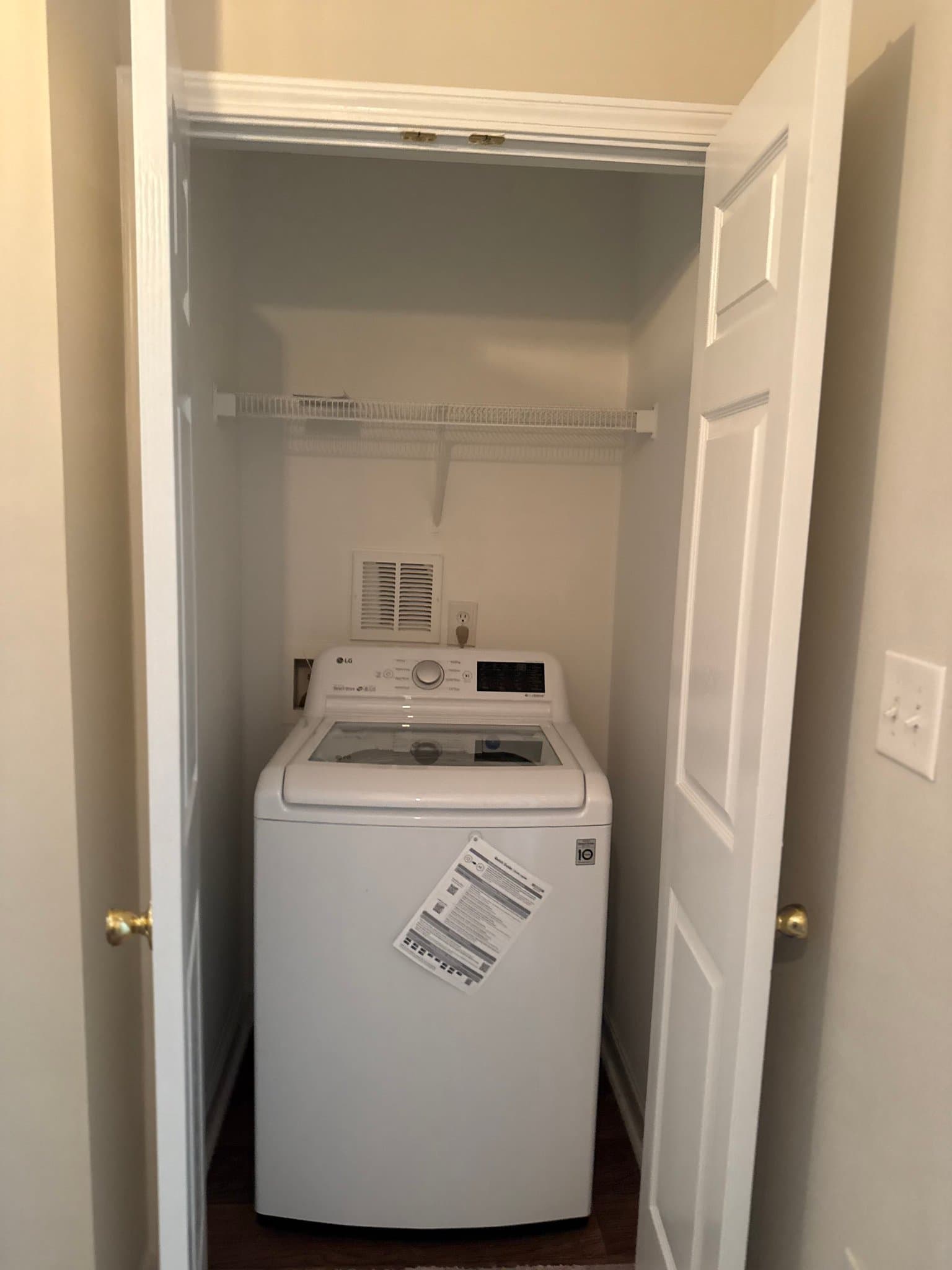 Charlotte Townhome: 5915 Pisgah Way