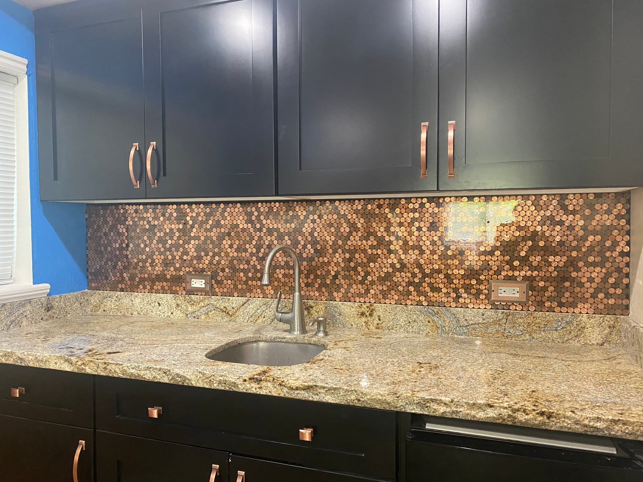 Sandy Single Room: 907 E 7905 S