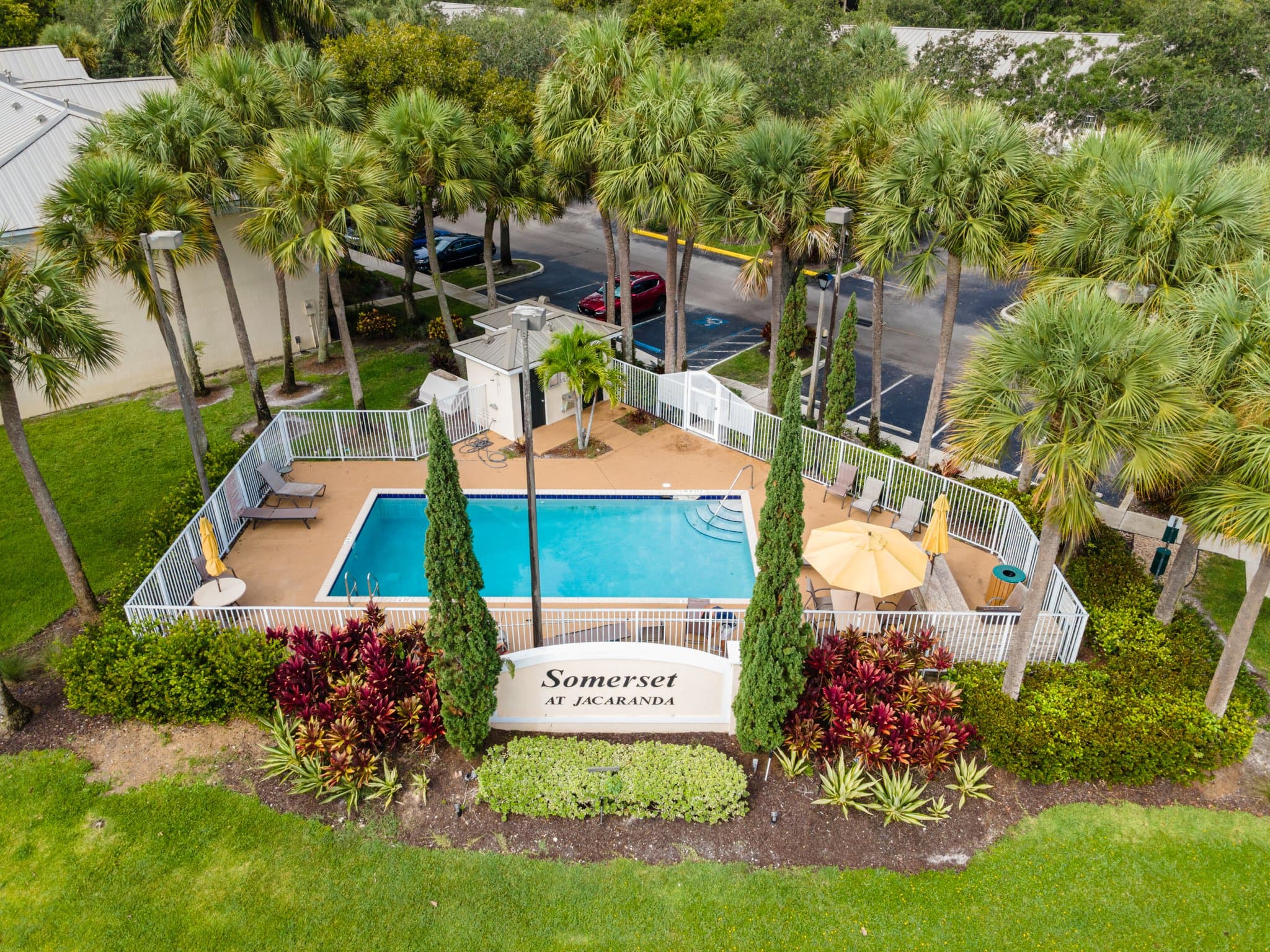 Plantation Condo: 149 SW 96th Ter