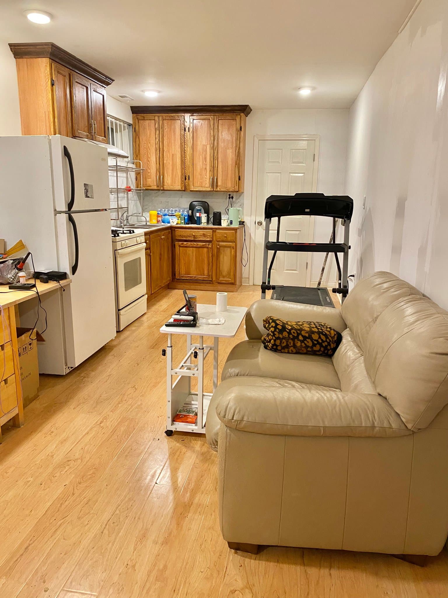 Chicago Apartment: 3411 S Ashland Ave