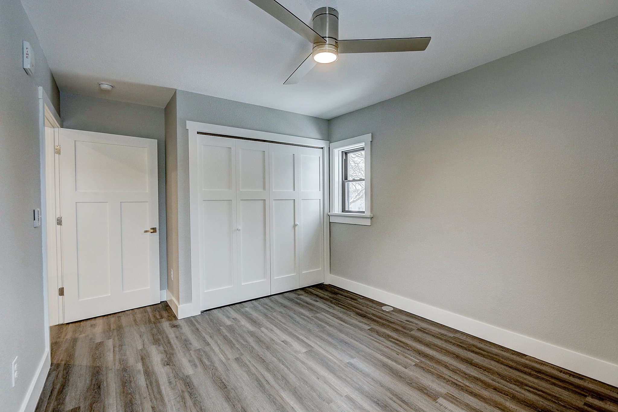 Milwaukee Apartment: 2105 N Booth St