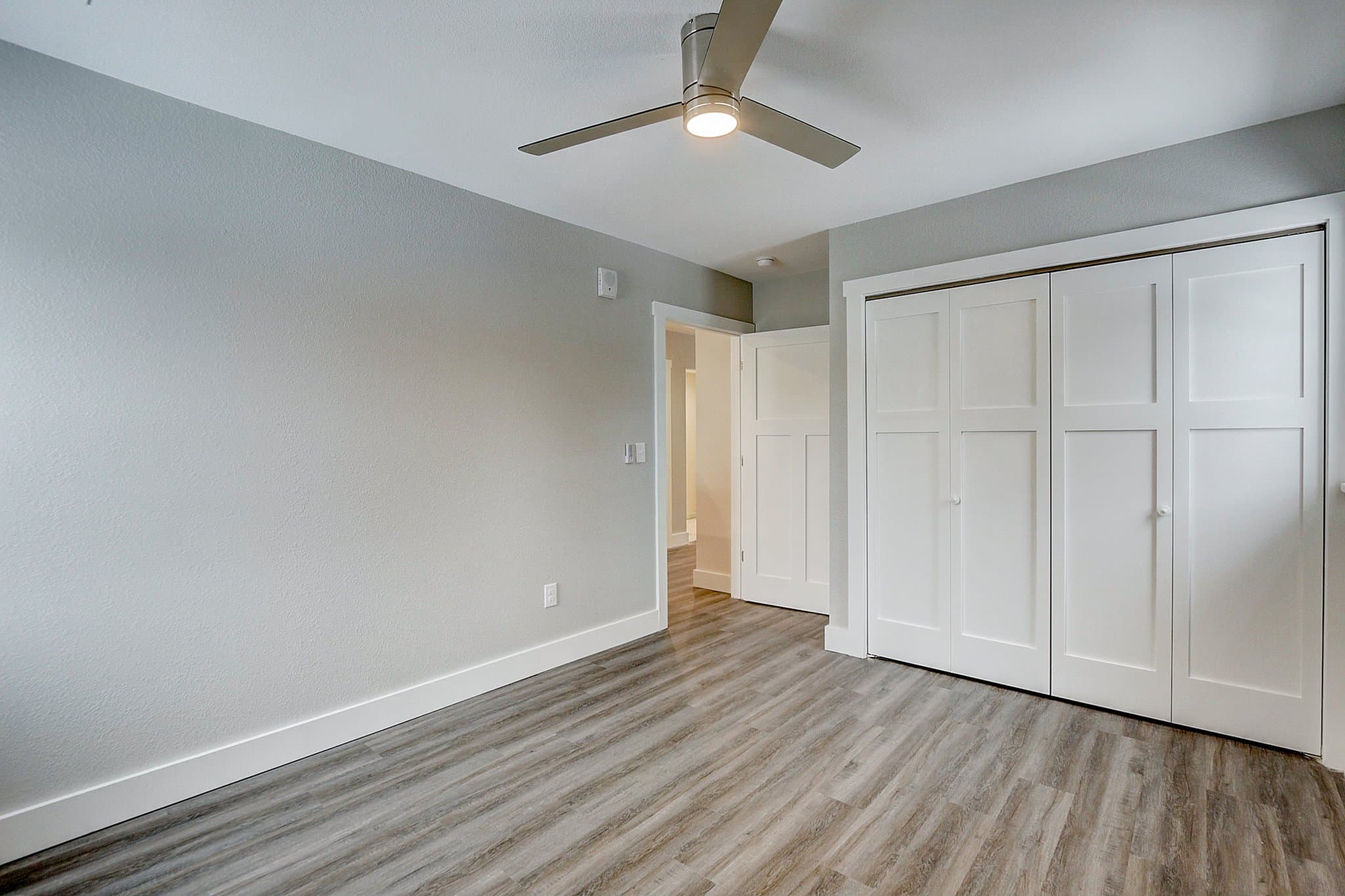 Milwaukee Apartment: 2105 N Booth St