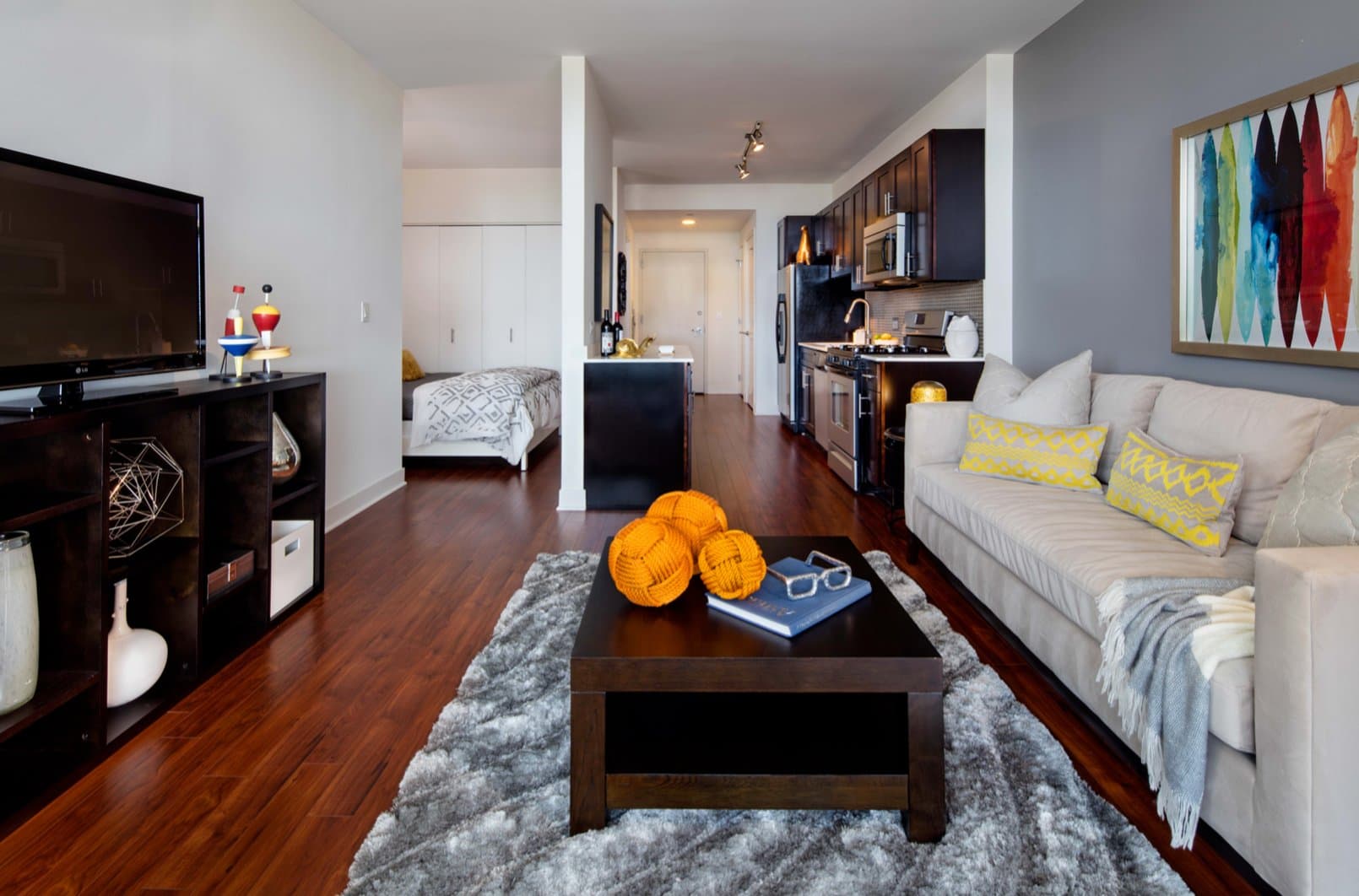 Chicago Apartment: 1213 N Wells
