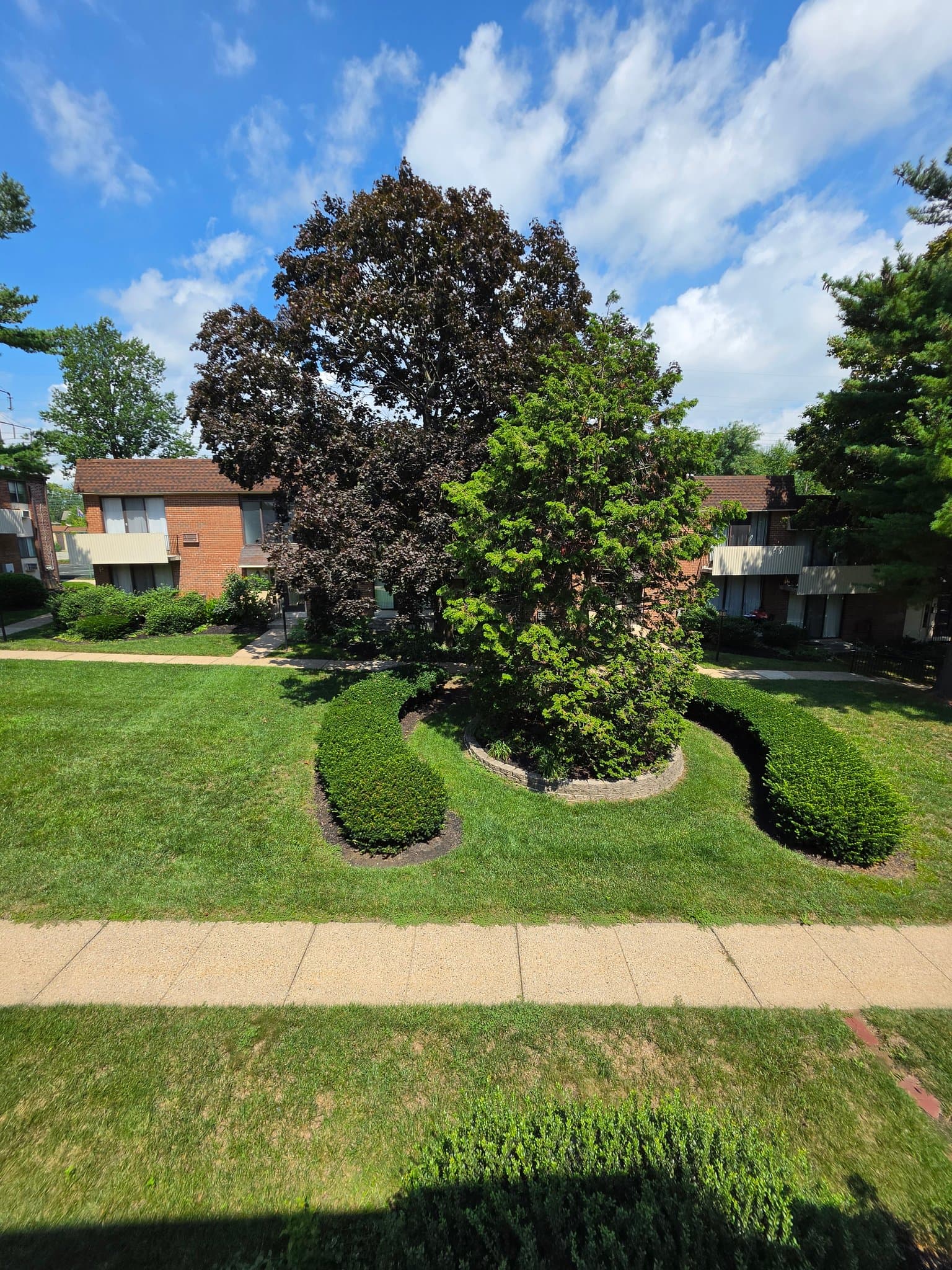Glenolden Condo: 100 E GLENOLDEN AVE