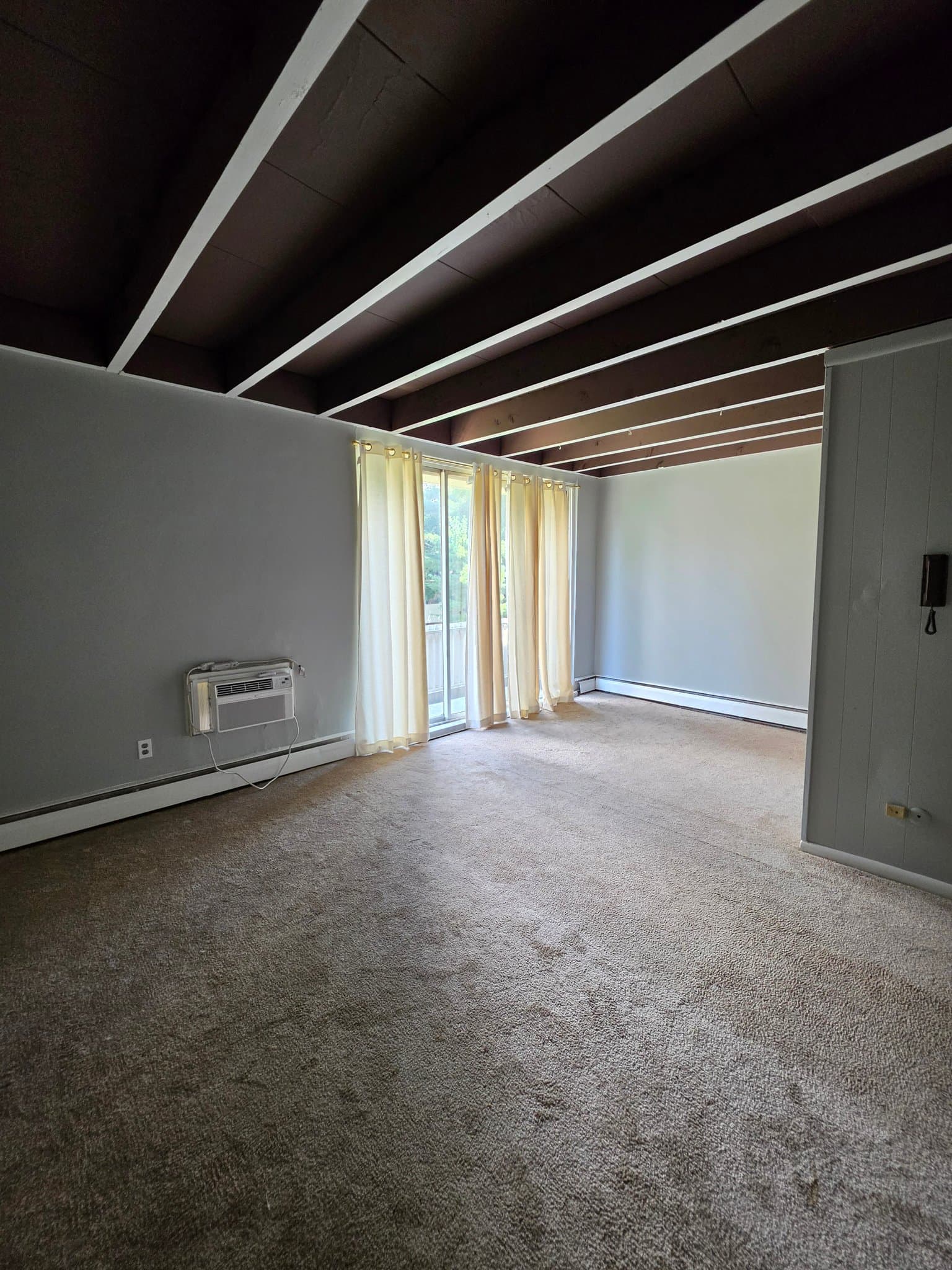Glenolden Condo: 100 E GLENOLDEN AVE