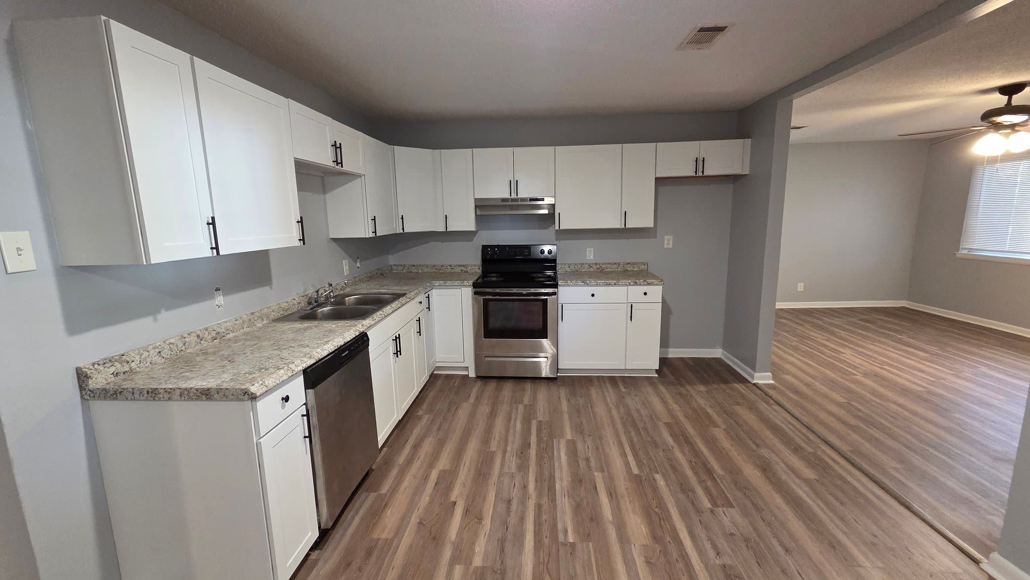 Jacksonville House: 305 Stevenson Street