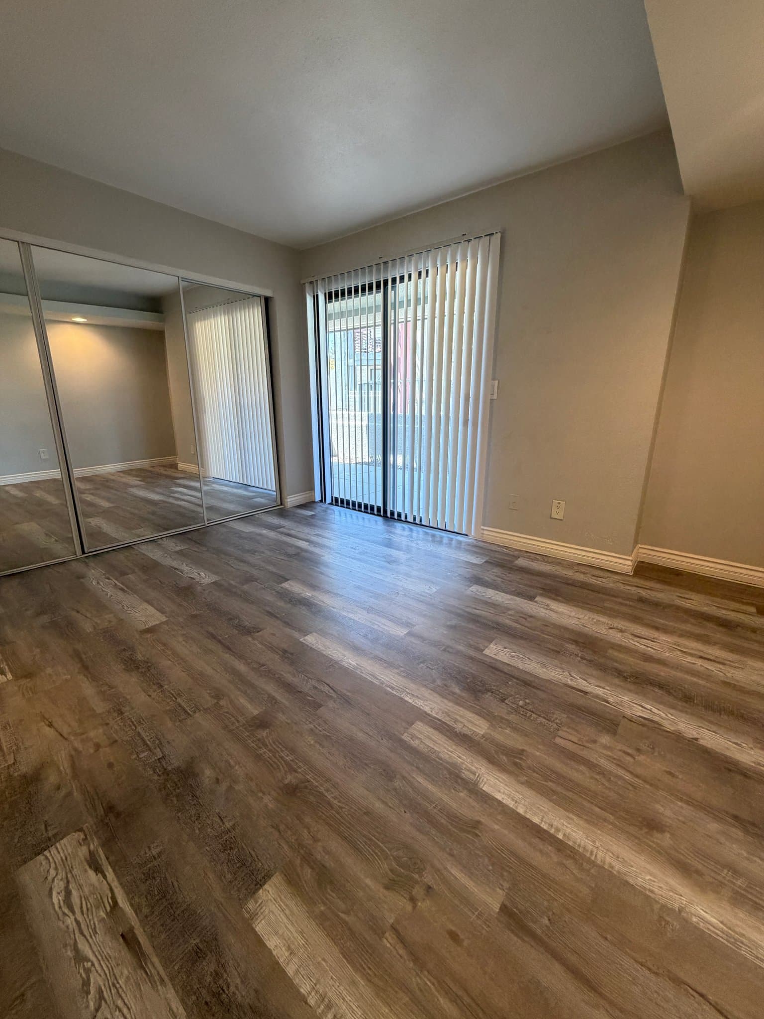 phoenix Condo: 3420 W Danbury Dr