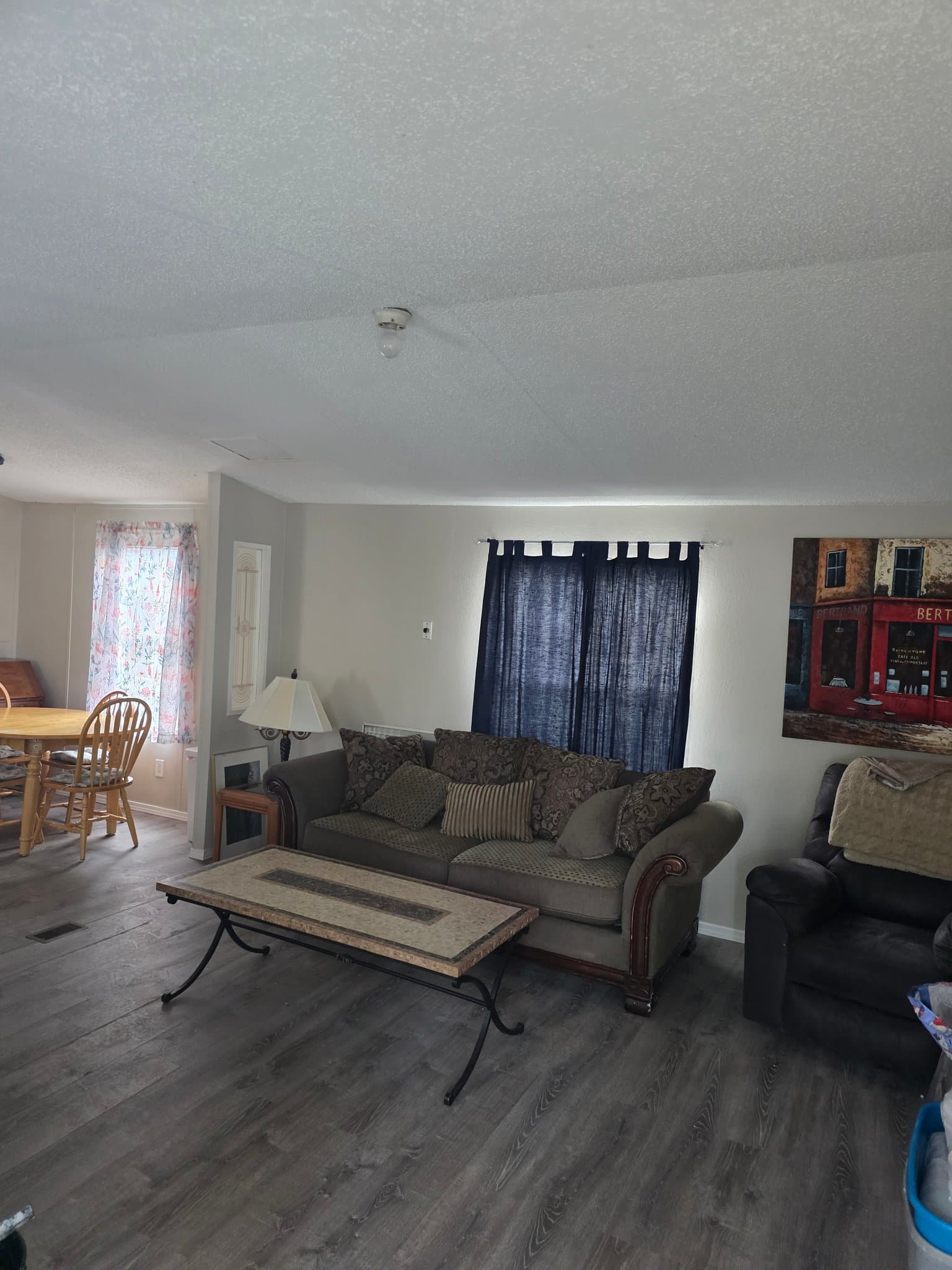 Longmont House: 10 9th Ave