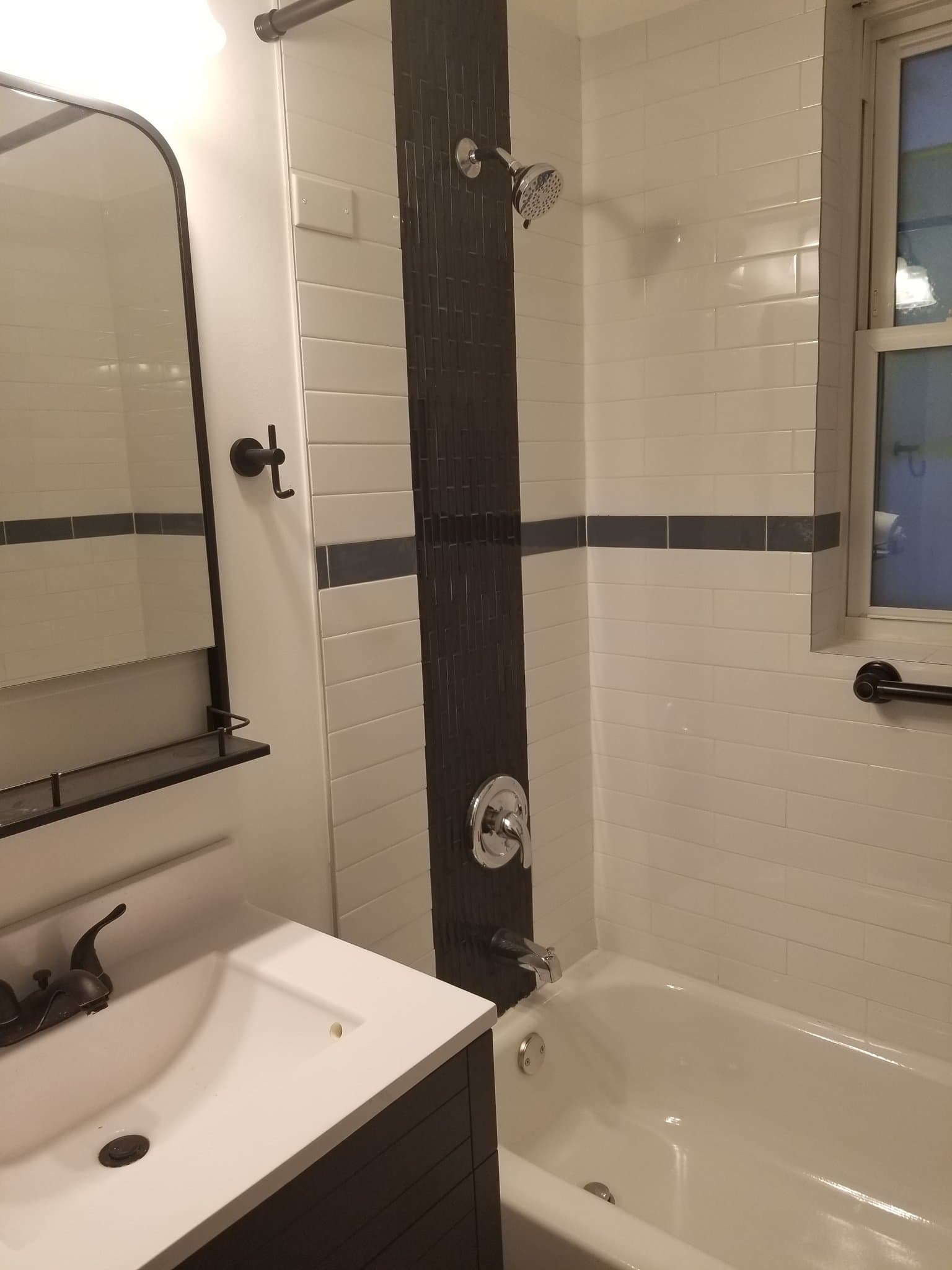 Chicago Apartment: 7712 S Carpenter St