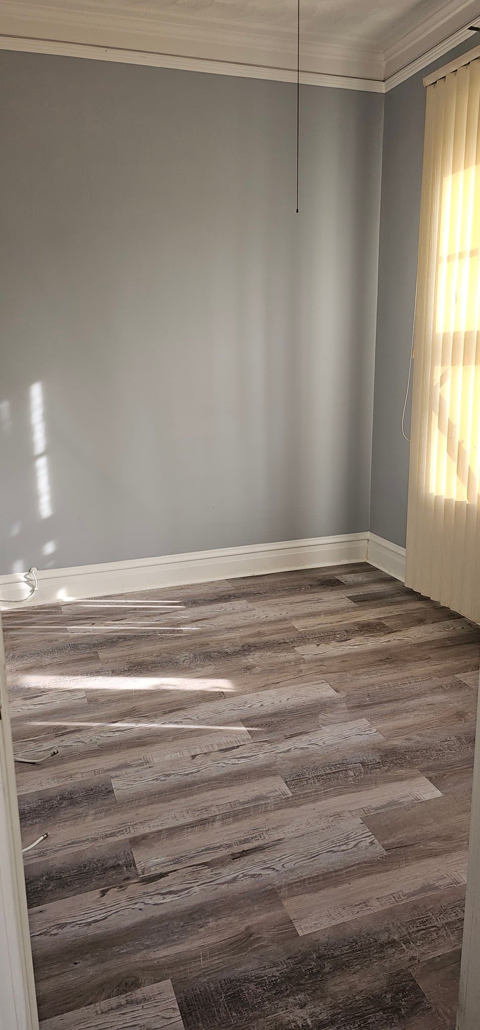 Chicago Apartment: 7712 S Carpenter St