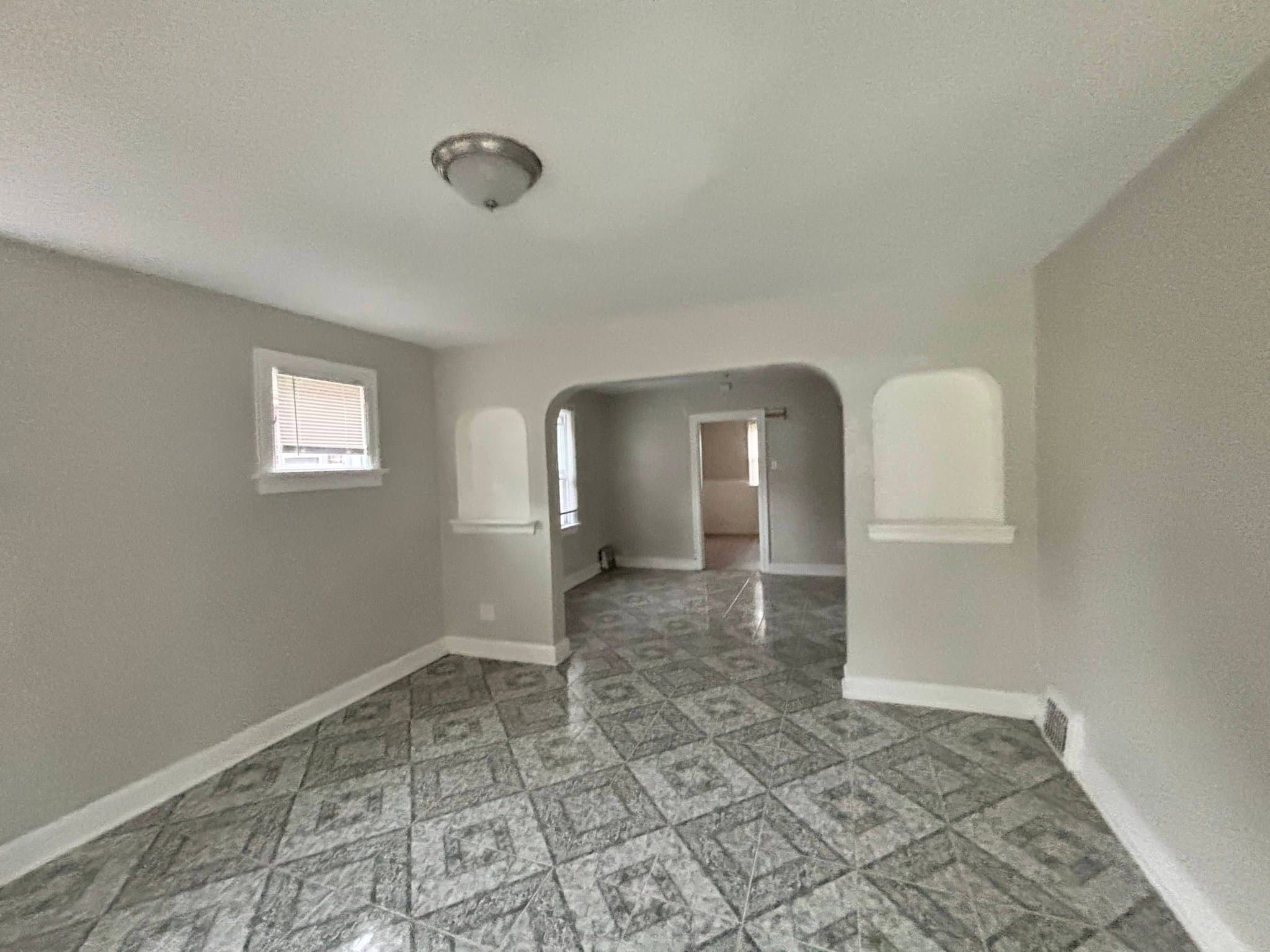 St. Louis House: 4519 June Avenue