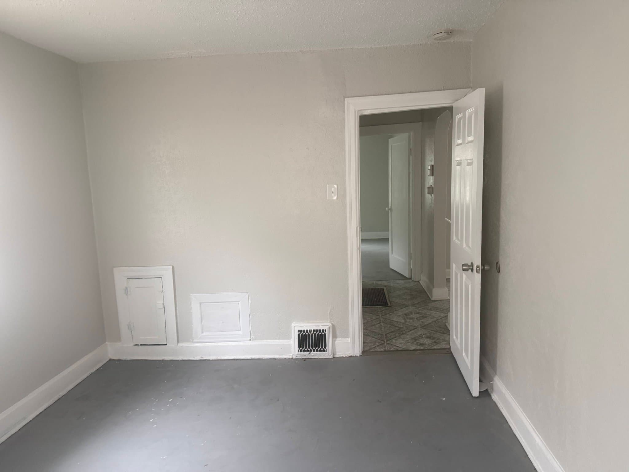 St. Louis House: 4519 June Avenue