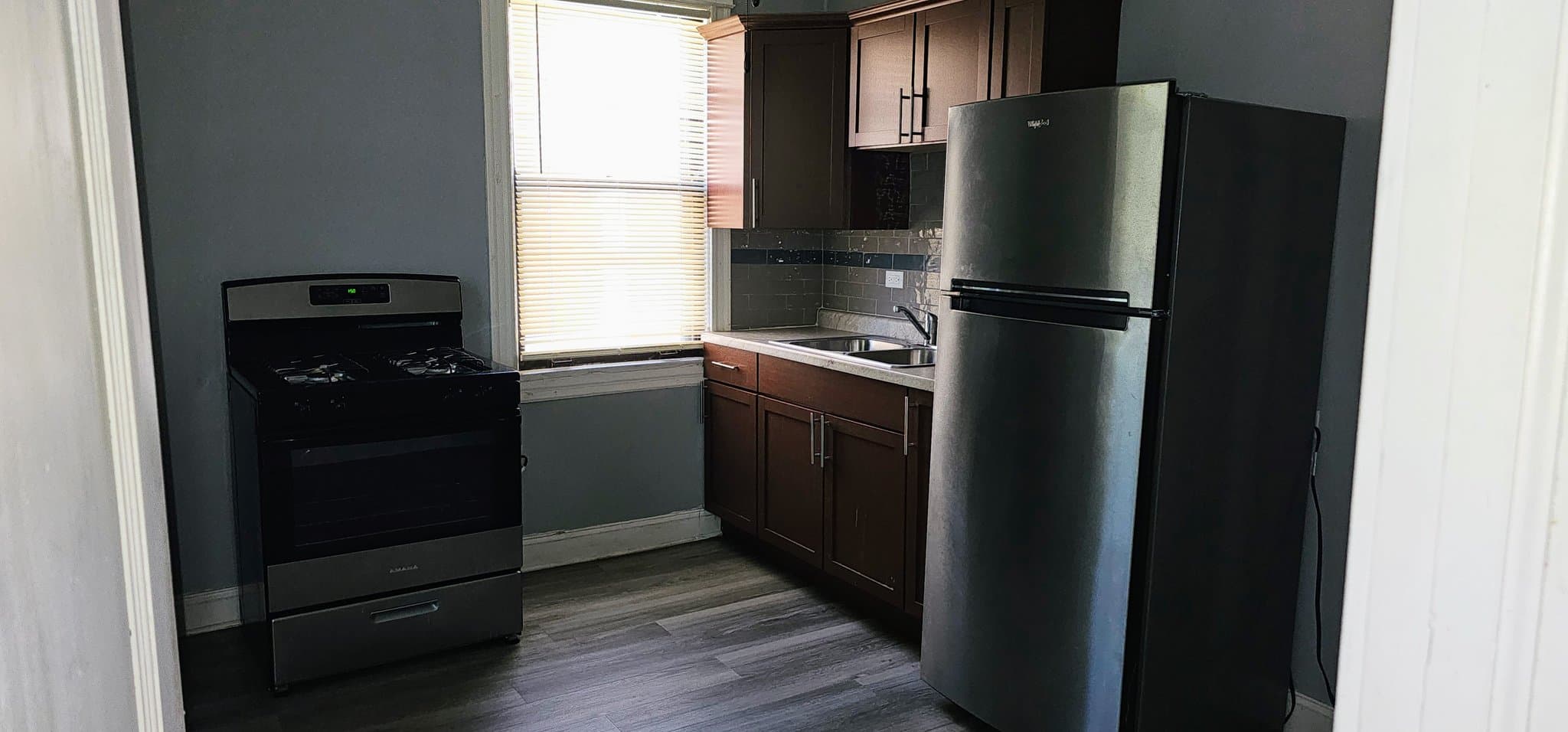 Chicago Apartment: 7712 S Carpenter St