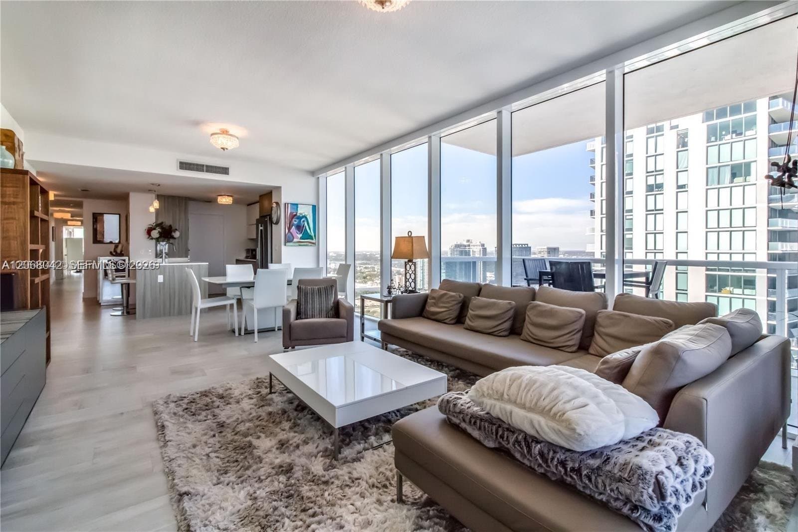 Miami Condo: 600 NE 27 St