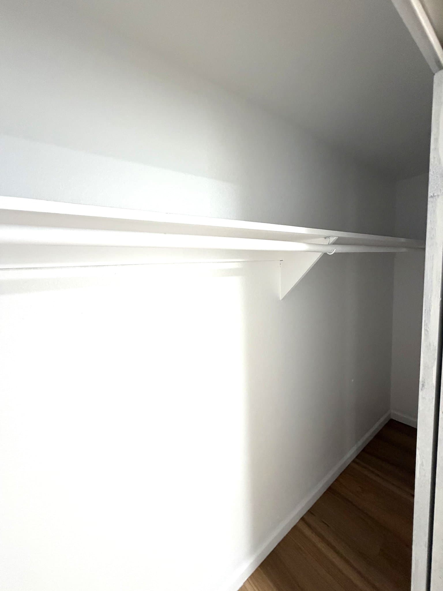 Englewood Apartment: 3300 S. Clarkson St.