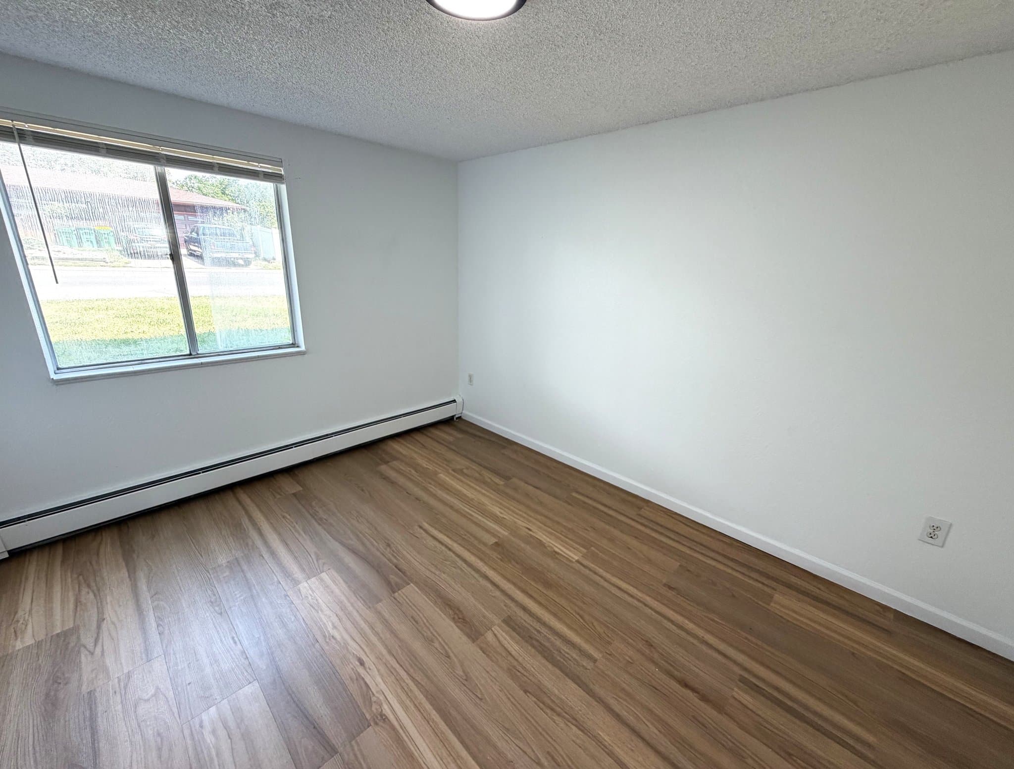 Englewood Apartment: 3300 S. Clarkson St.