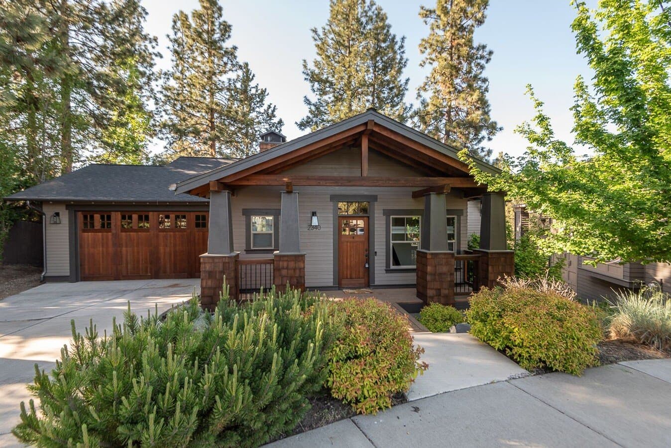 Bend House: 2340 NW Bens Ct