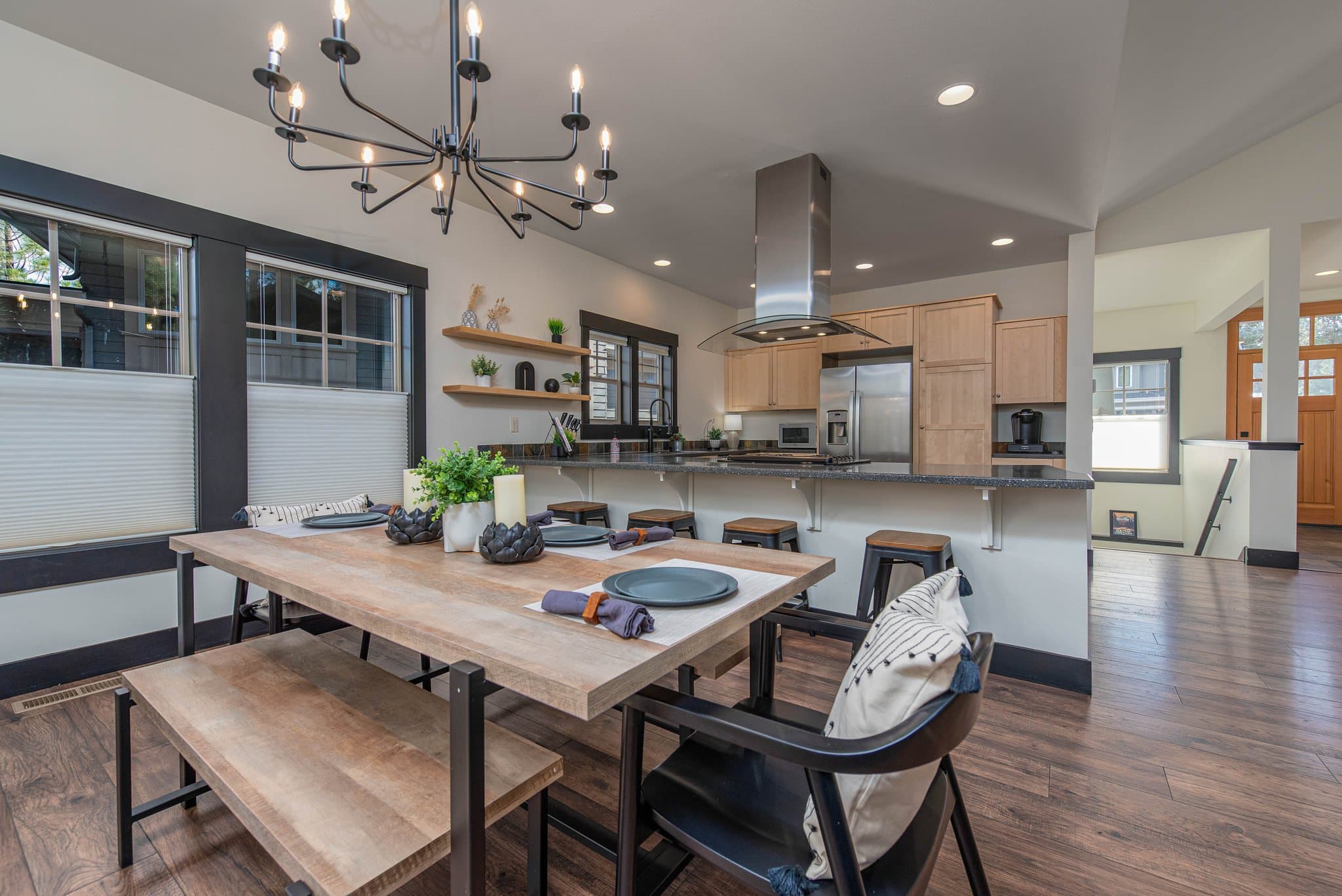 Bend House: 2340 NW Bens Ct