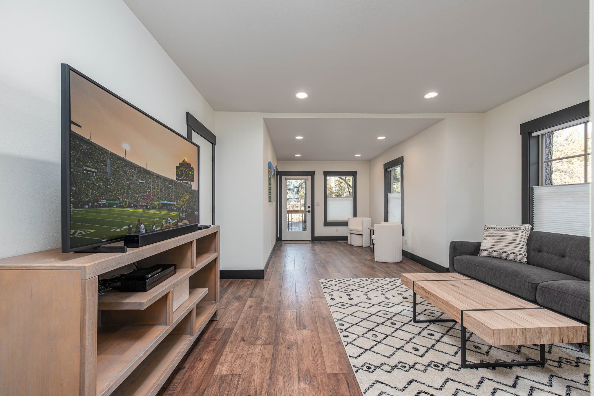 Bend House: 2340 NW Bens Ct