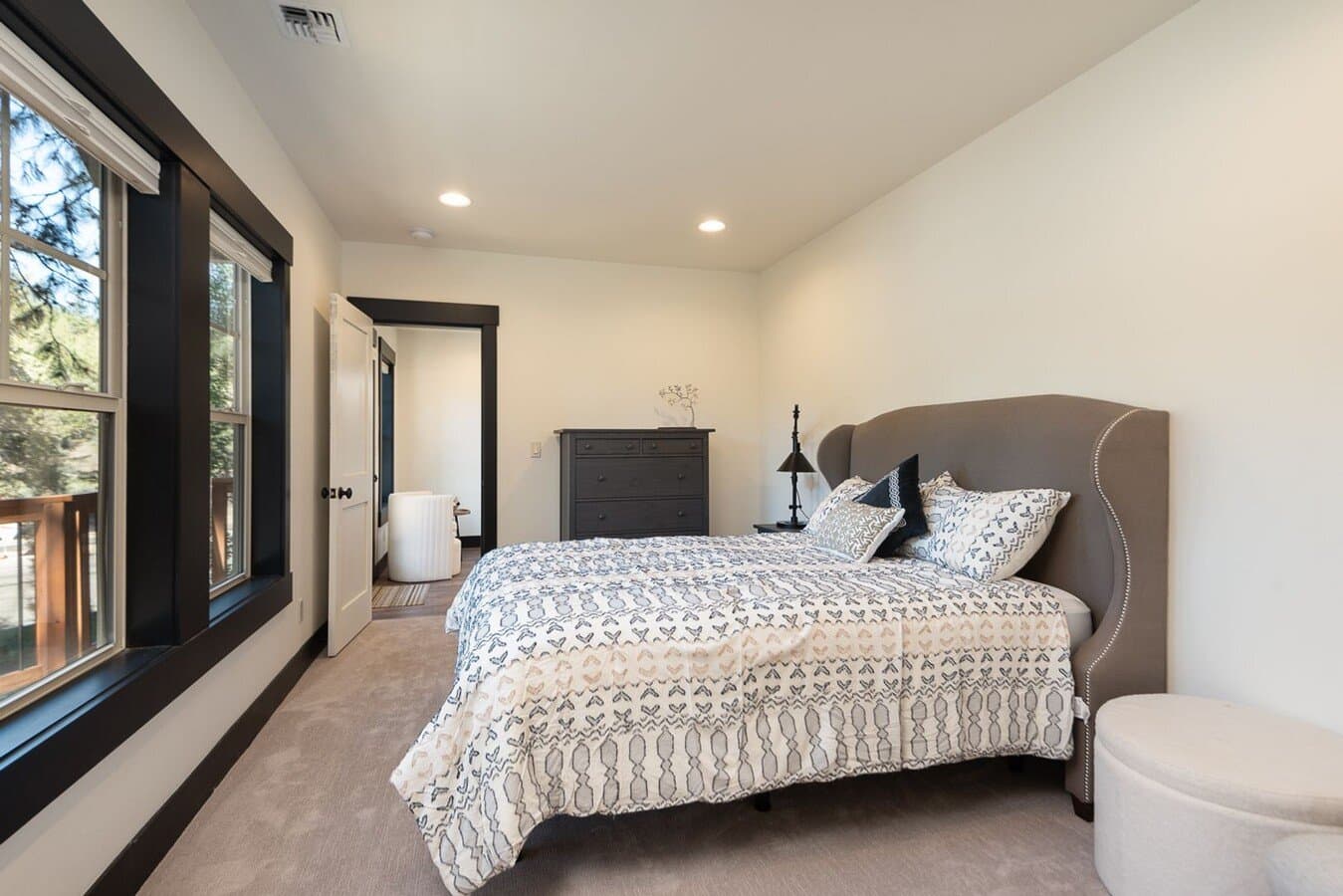 Bend House: 2340 NW Bens Ct