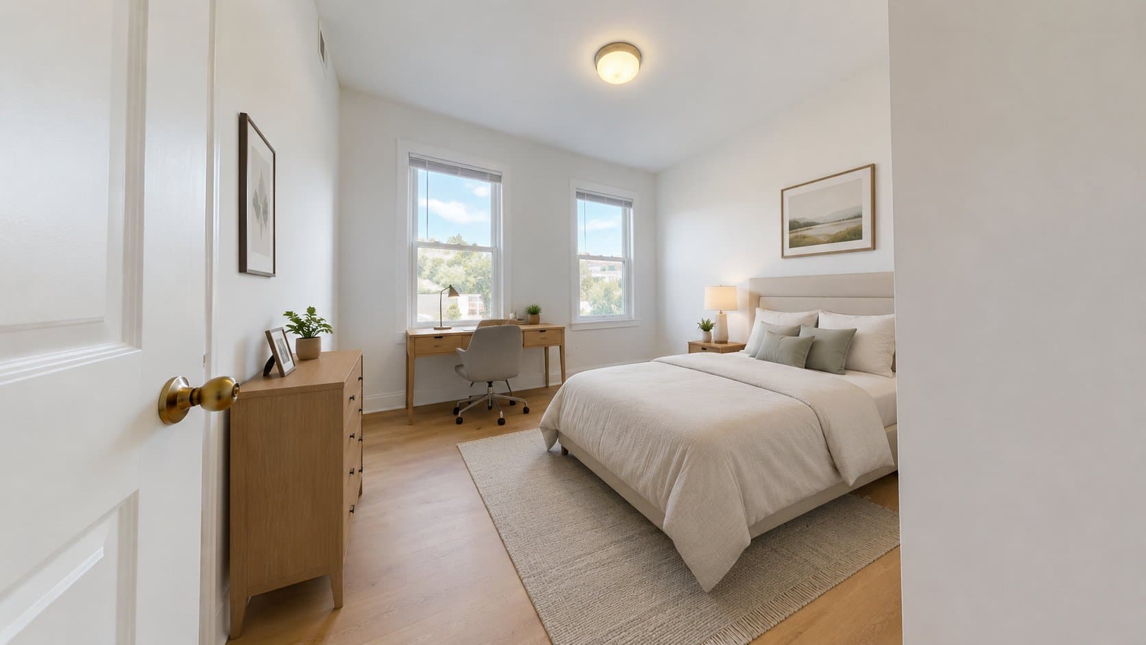Brighton Single Room: 10 Bigelow St