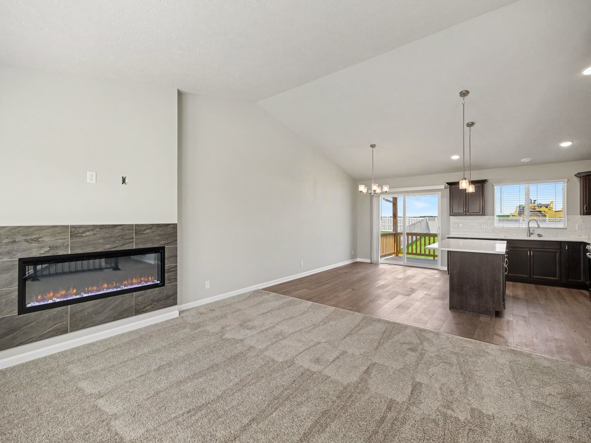 Elkhorn House: 18616 Mary St