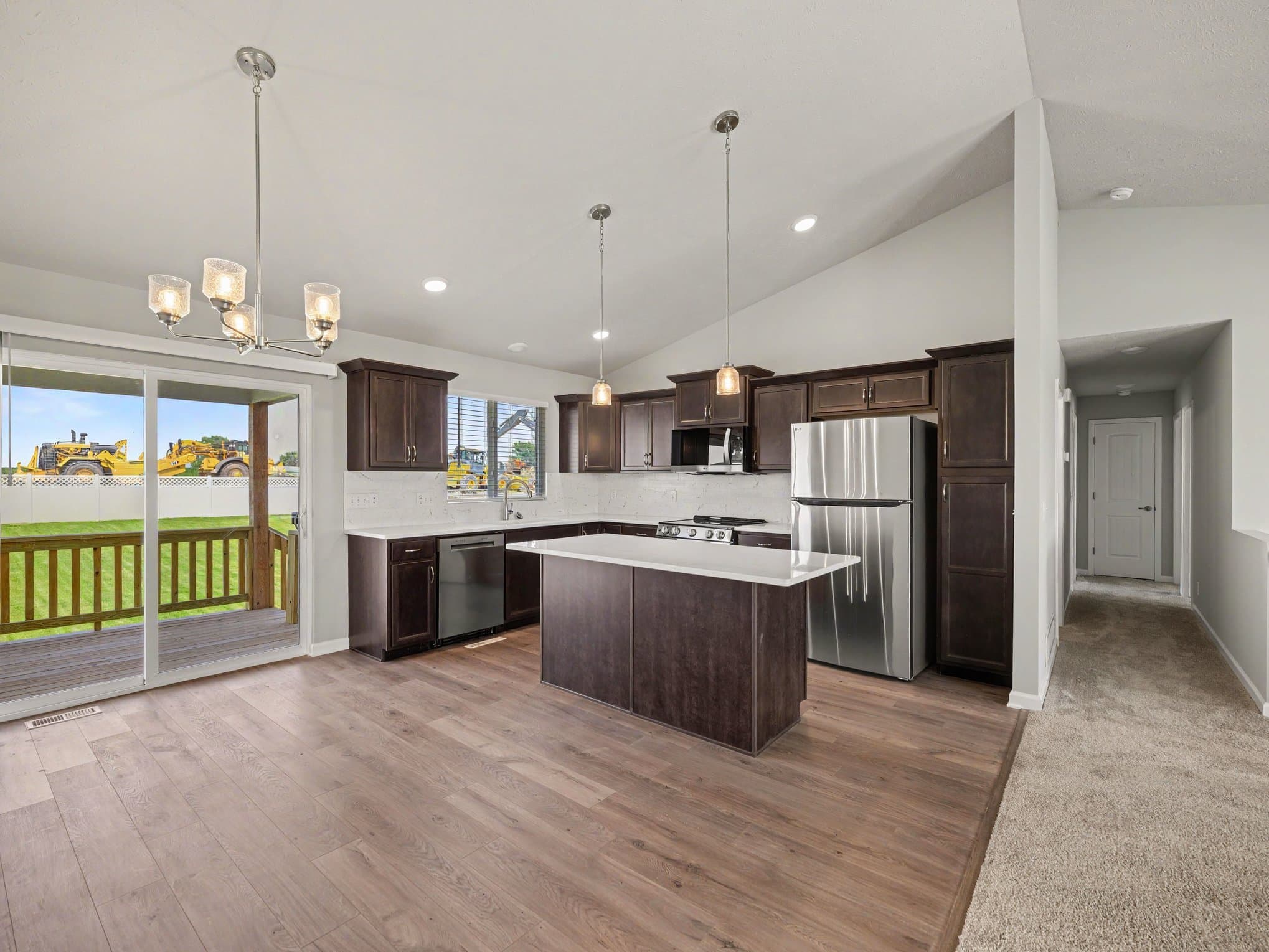 Elkhorn House: 18616 Mary St