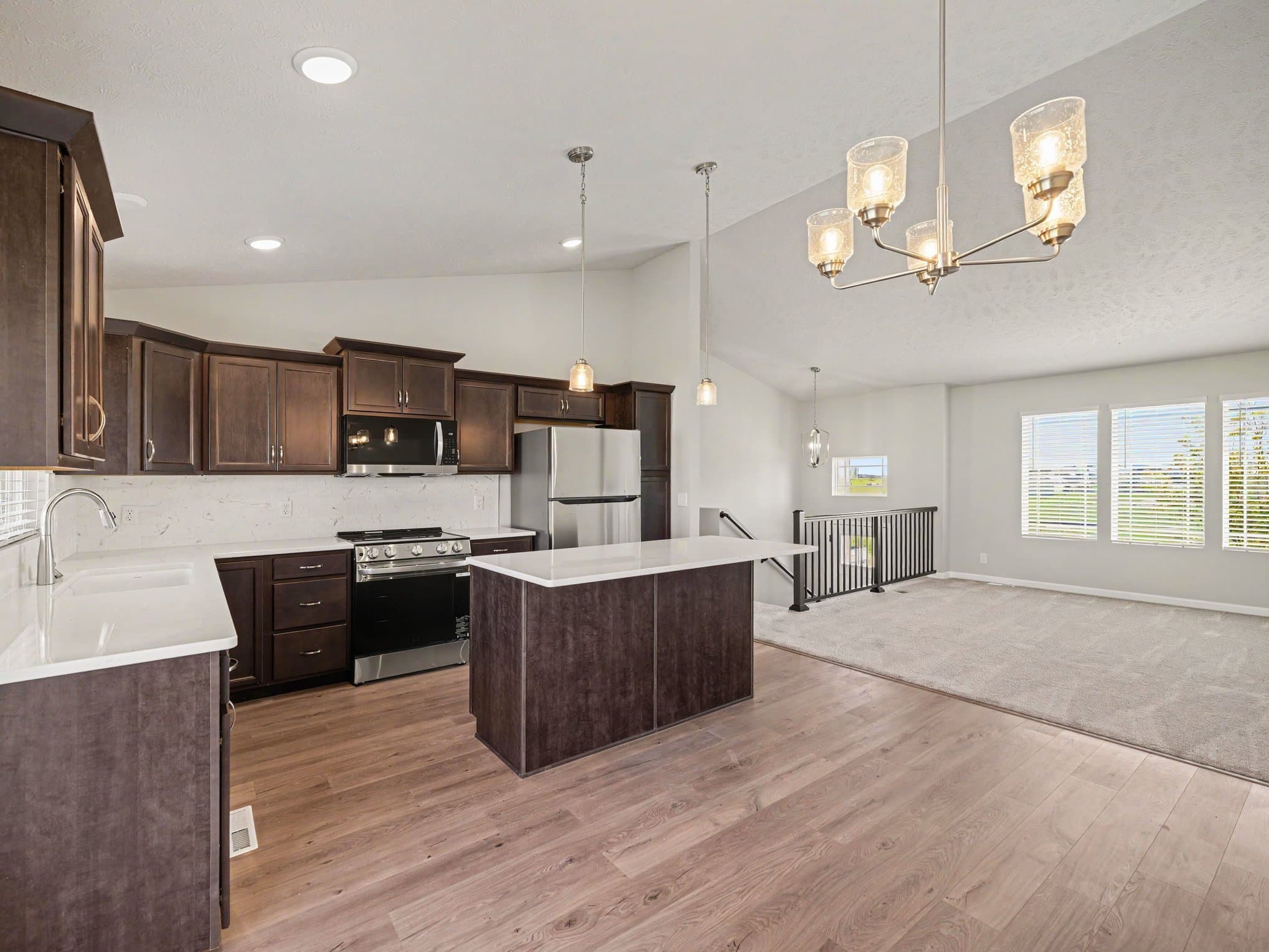Elkhorn House: 18616 Mary St