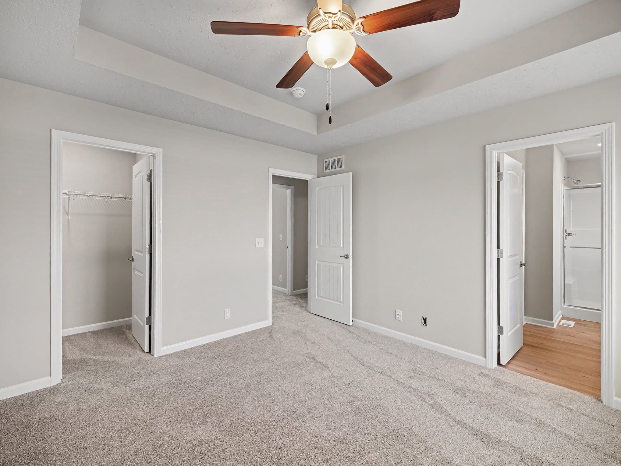 Elkhorn House: 18616 Mary St
