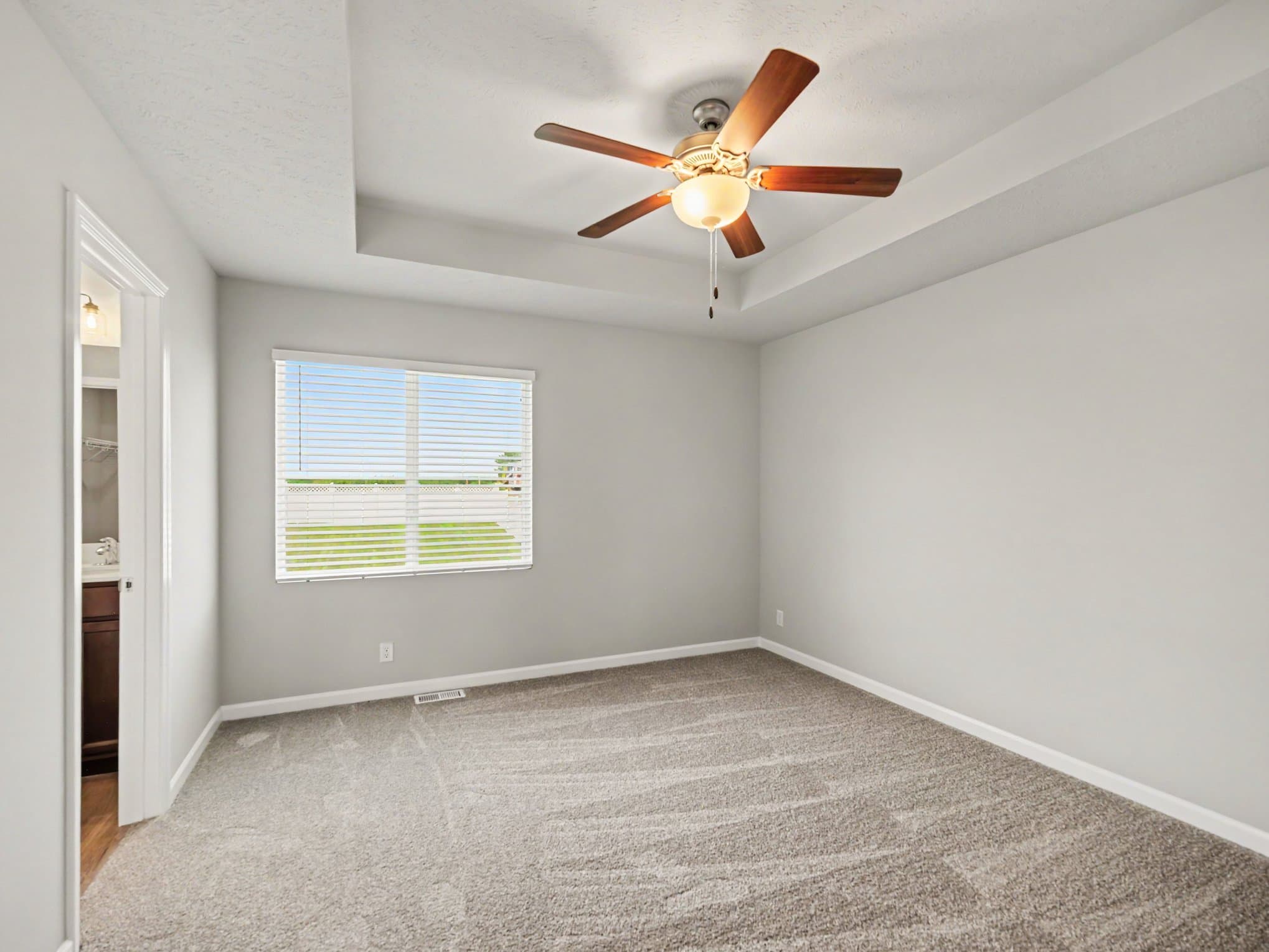Elkhorn House: 18616 Mary St