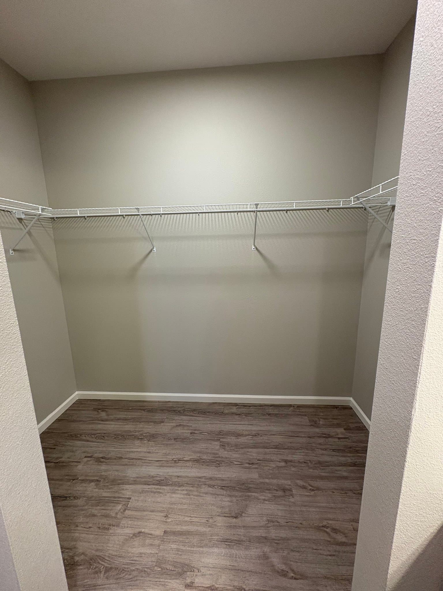 SPRINGFIED Apartment: 1073 S GRANT AVE