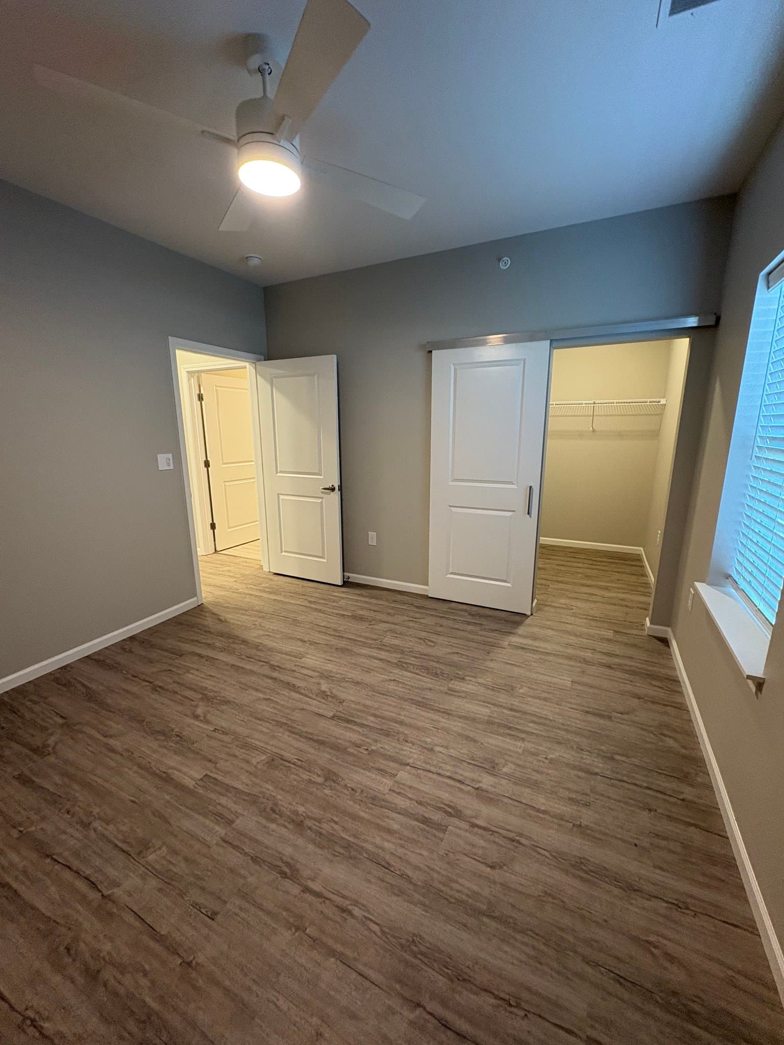 SPRINGFIED Apartment: 1073 S GRANT AVE